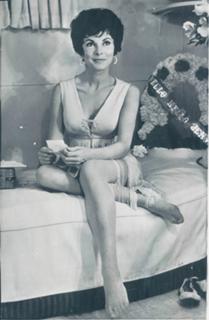 Janet Leigh feet photo thumbnail