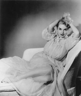 Janet Leigh feet photo thumbnail