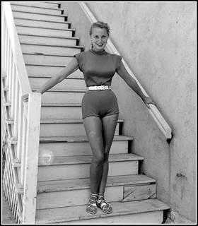 Janet Leigh feet photo thumbnail