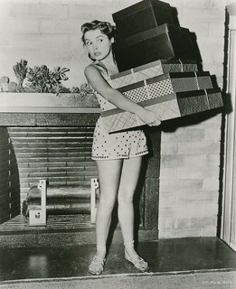 Janet Leigh feet photo thumbnail