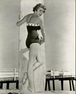 Janet Leigh feet photo thumbnail