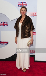Janet McTeer feet photo 11