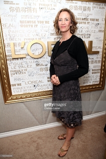 Janet McTeer feet photo 9