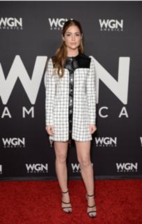 Janet Montgomery feet photo thumbnail