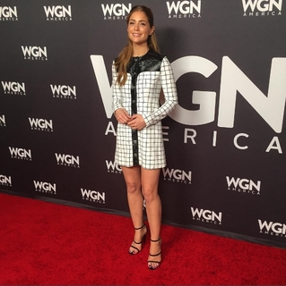 Janet Montgomery feet photo thumbnail