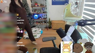Janet Xu feet photo 18