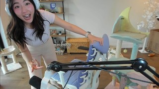 Janet Xu feet photo 17