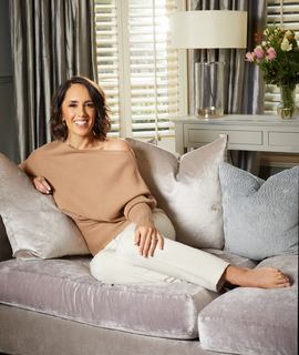 Janette Manrara feet photo 10