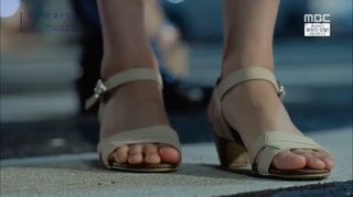 Jang Na-ra feet photo 9