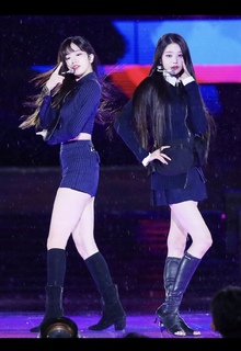 Jang Won-young feet photo thumbnail