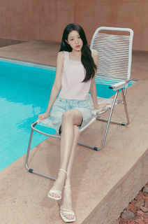 Jang Won-young feet photo thumbnail