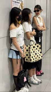 Jang Won-young feet photo thumbnail