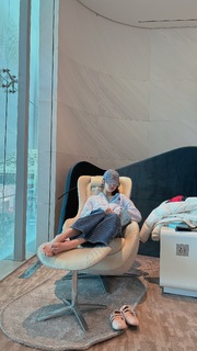 Jang Won-young feet photo thumbnail
