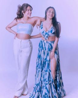 Janhvi Kapoor feet photo thumbnail