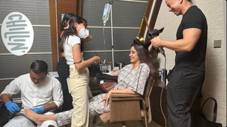 Janhvi Kapoor feet photo thumbnail