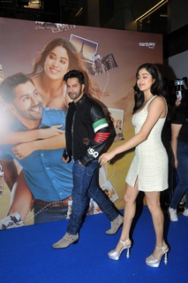 Janhvi Kapoor feet photo thumbnail