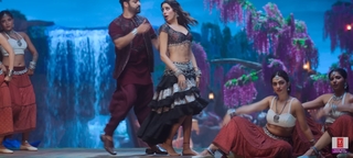 Janhvi Kapoor feet photo thumbnail