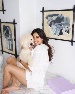 Janhvi Kapoor feet photo thumbnail