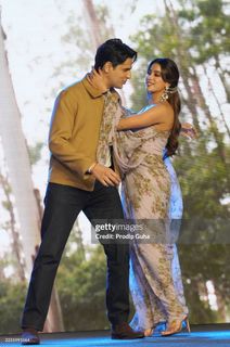 Janhvi Kapoor feet photo thumbnail