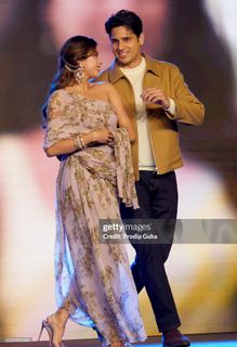 Janhvi Kapoor feet photo thumbnail