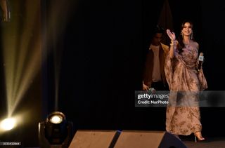 Janhvi Kapoor feet photo thumbnail