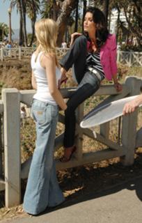 Janice Dickinson feet photo 10