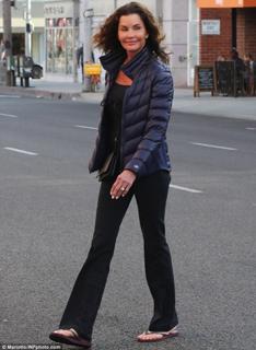 Janice Dickinson feet photo 15