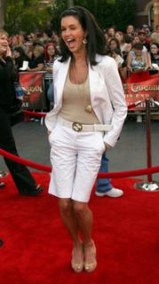 Janice Dickinson feet photo 13