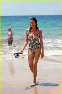 Janice Dickinson feet photo 13