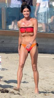 Janice Dickinson feet photo 19