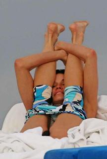 Janice Dickinson feet photo 6
