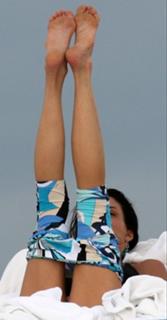 Janice Dickinson feet photo 3