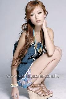 Janice Man feet photo 17