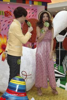Janice Man feet photo 13