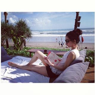 Janice Man feet photo 7