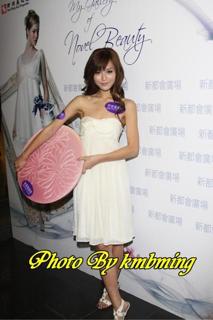 Janice Man feet photo 9