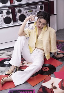 Janice Man feet photo 12