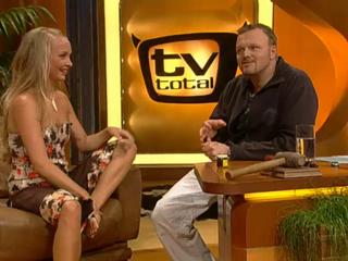 Janin Ullmann feet photo thumbnail