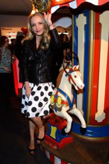 Janin Ullmann feet photo thumbnail