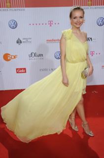 Janin Ullmann feet photo thumbnail