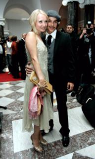 Janin Ullmann feet photo thumbnail