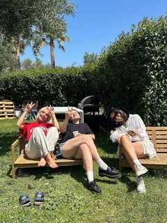 Janin Ullmann feet photo thumbnail