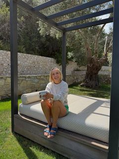 Janin Ullmann feet photo thumbnail