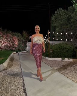 Janin Ullmann feet photo thumbnail