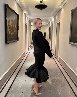 Janin Ullmann feet photo thumbnail