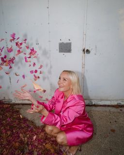 Janin Ullmann feet photo thumbnail