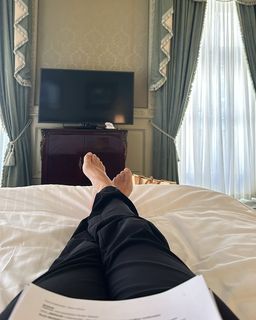 Janin Ullmann feet photo thumbnail