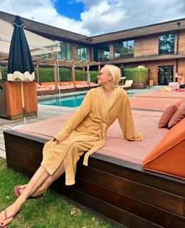 Janin Ullmann feet photo thumbnail