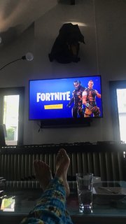 Janina Gavankar feet photo thumbnail