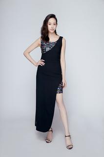 Janine Chun-Ning Chang feet photo 8